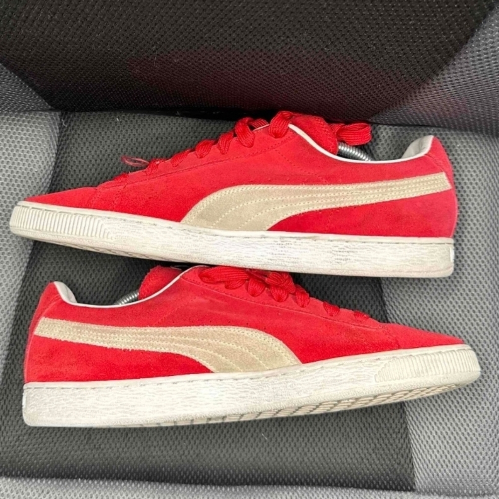 Puma Men's Classic Red and White Suede Sneakers Size 11